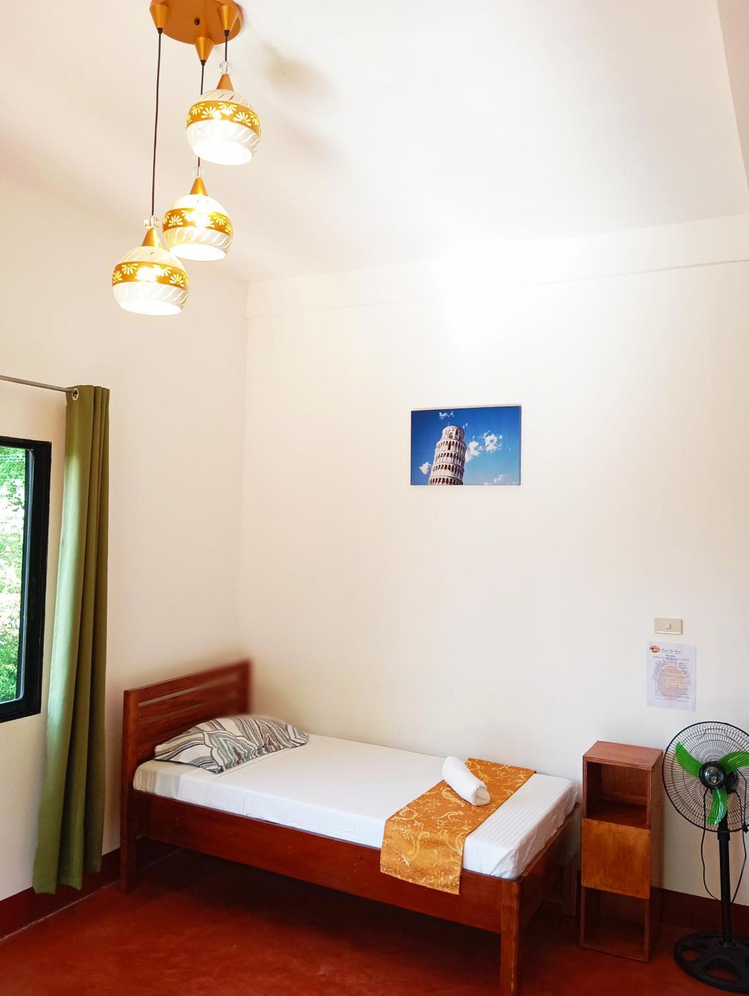 Tongatok Cliff Resort Mambajao Exterior photo