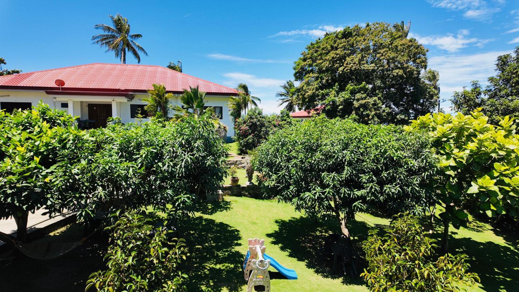 Tongatok Cliff Resort Mambajao Exterior photo